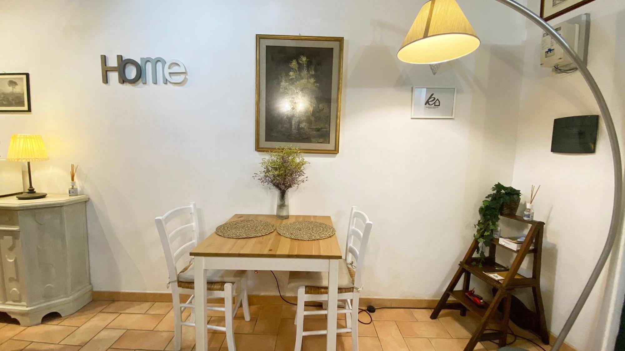Karma House Deluxe Navona * Rom